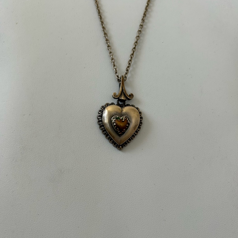 Antique Gold Vintage 3D Ornate Heart Locket  Filigree Boho Pendant Necklace RARE - Picture 3 of 10